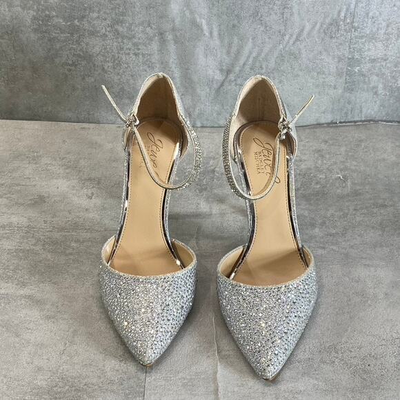 JEWEL BAGLEY MISCHKA Women's Silver Glitter Jailene Pointed-Toe Stiletto Pumps - Picture 1 of 11